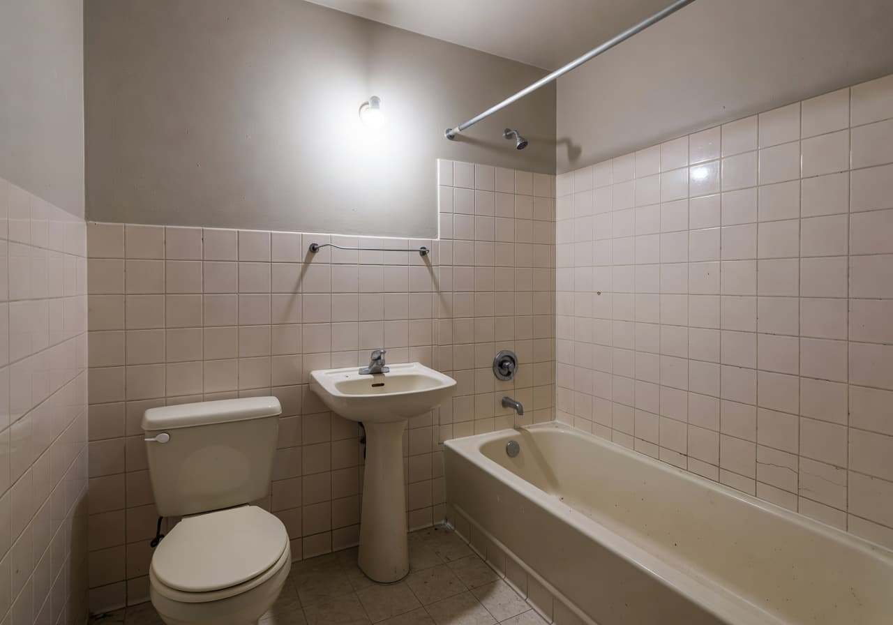 Bathroom before DecorAI AI Spa Style makeover